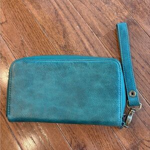 Thirty One All About The Benjamin’s Wristlet Wallet